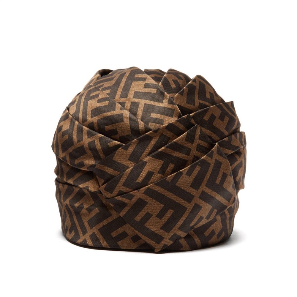 Fendi turban!!